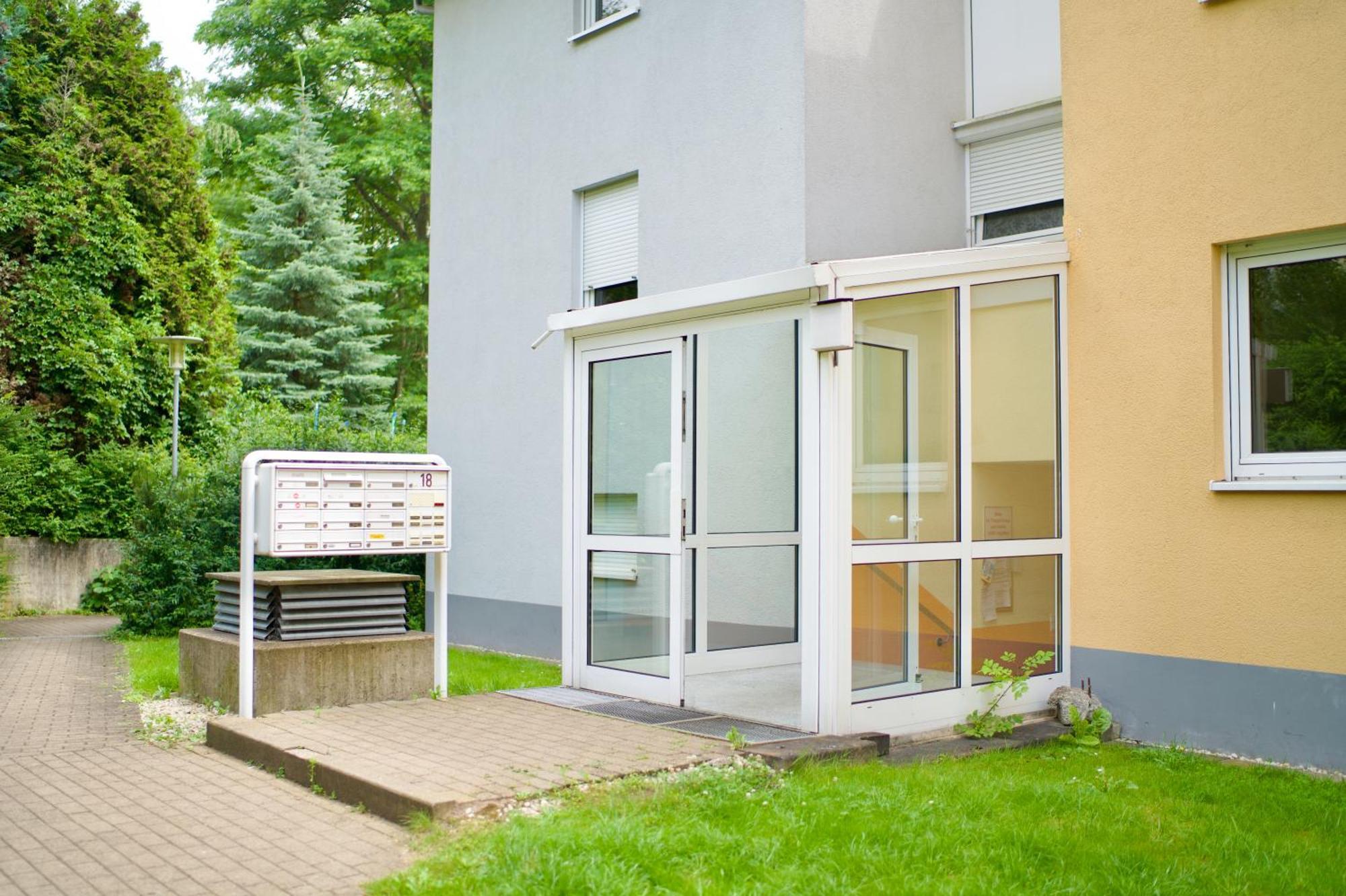 Edler Wohnraum Disney Marvel Studio Mit Balkon, Boxspringbett, Kaffeevollautomat, Lift & Parkplatz Chemnitz Exterior photo