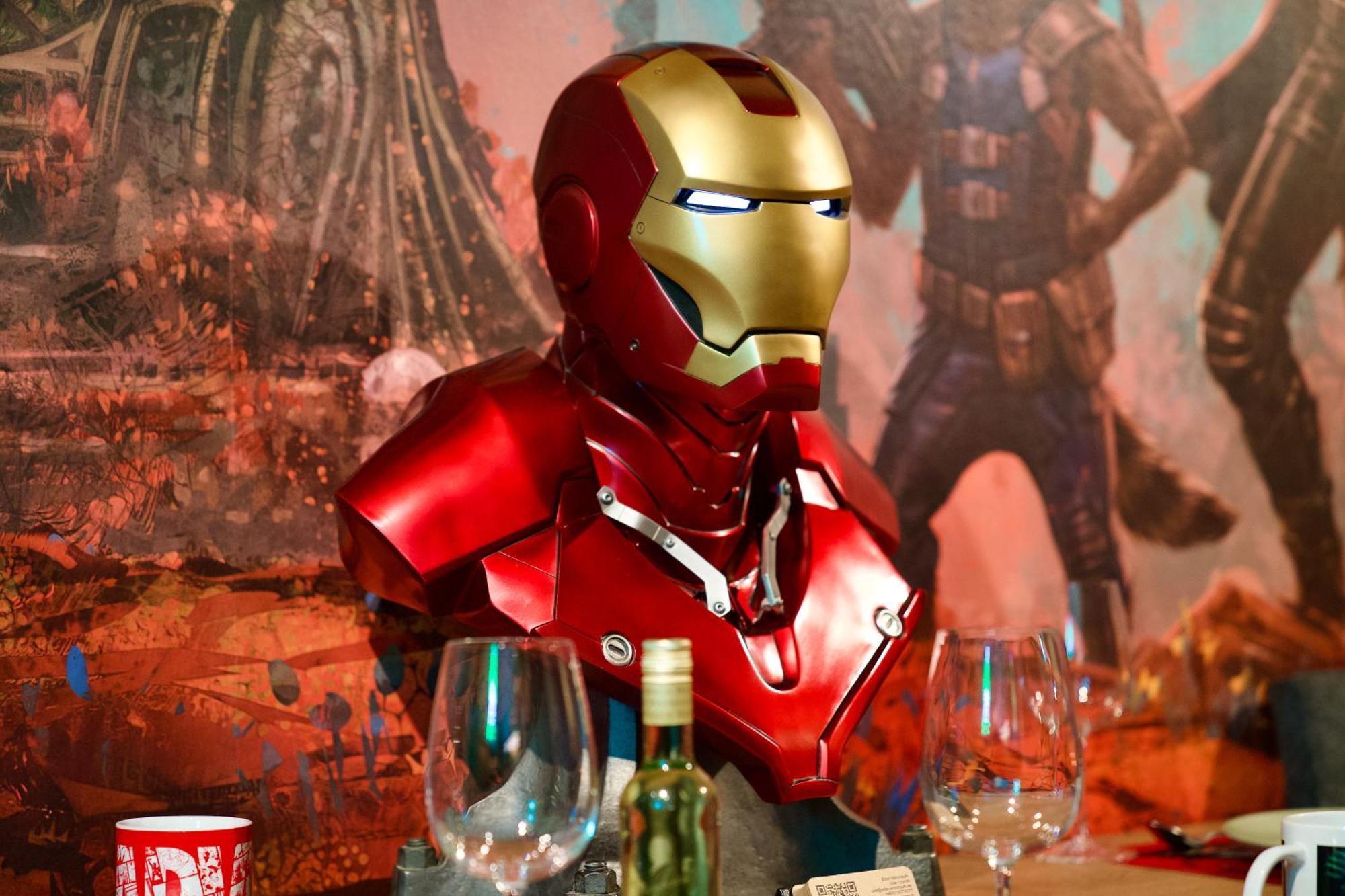 Edler Wohnraum Disney Marvel Studio Mit Balkon, Boxspringbett, Kaffeevollautomat, Lift & Parkplatz Chemnitz Exterior photo